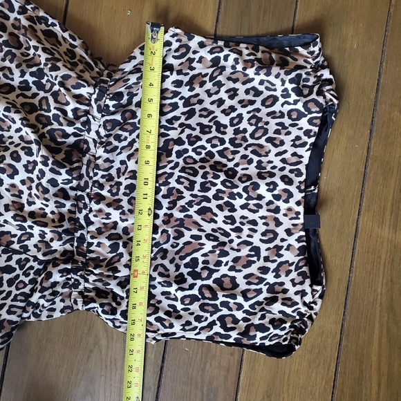 H&M leopard dress - Picture 6 of 7